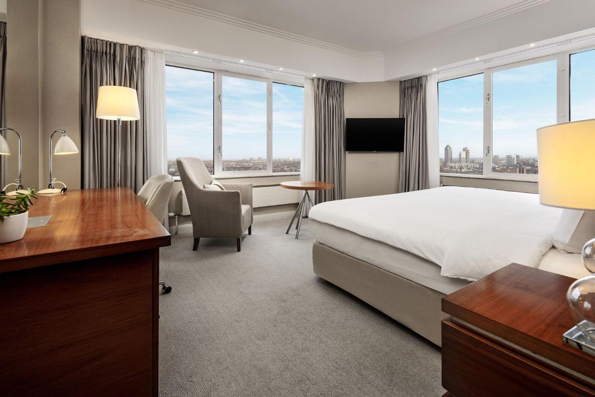 Hotel Okura Amsterdam - The Leading Hotels Of The World Exterior foto A room at the InterContinental London The O2